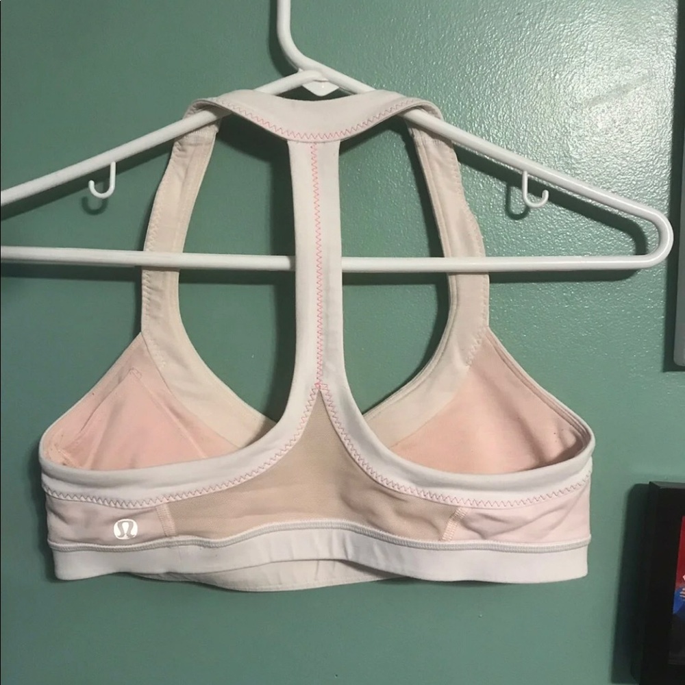 Lulu lemon sports bra